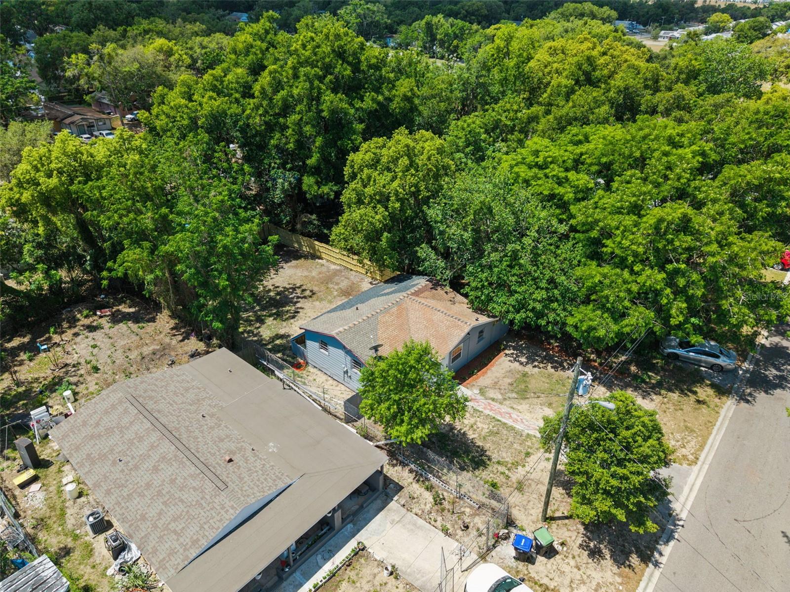 OAK LAWN - Residential