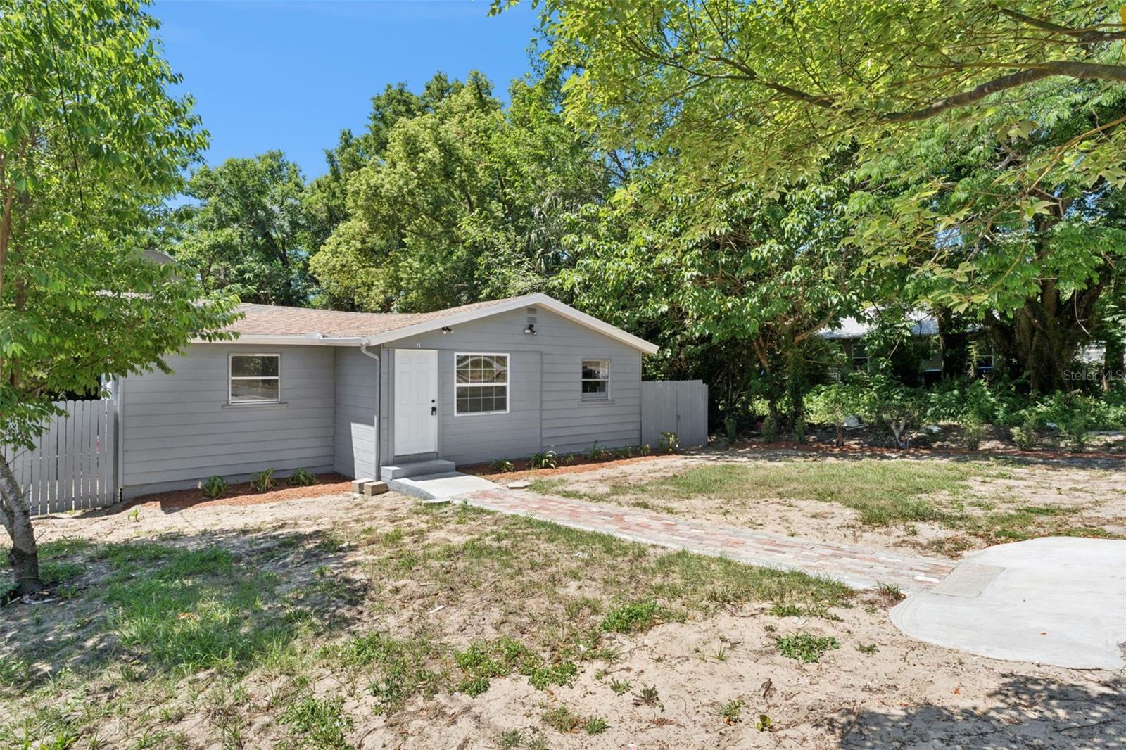 8 W ELLA J GILMORE STREET