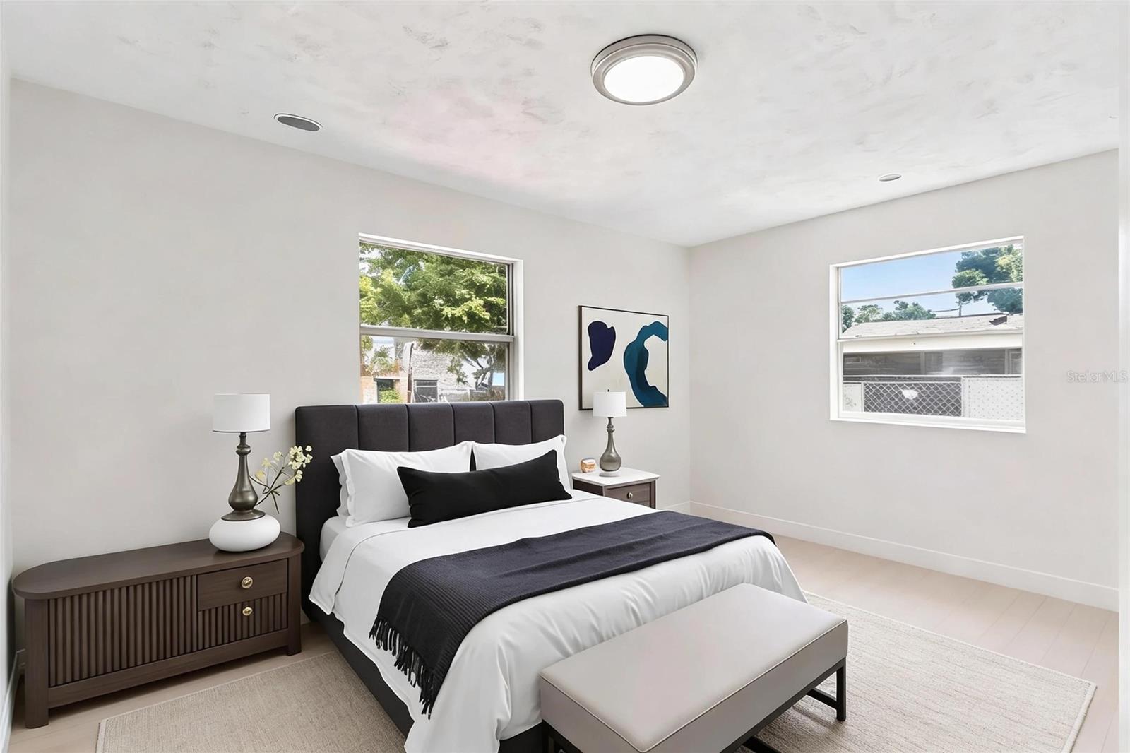 OAK LAWN - Residential