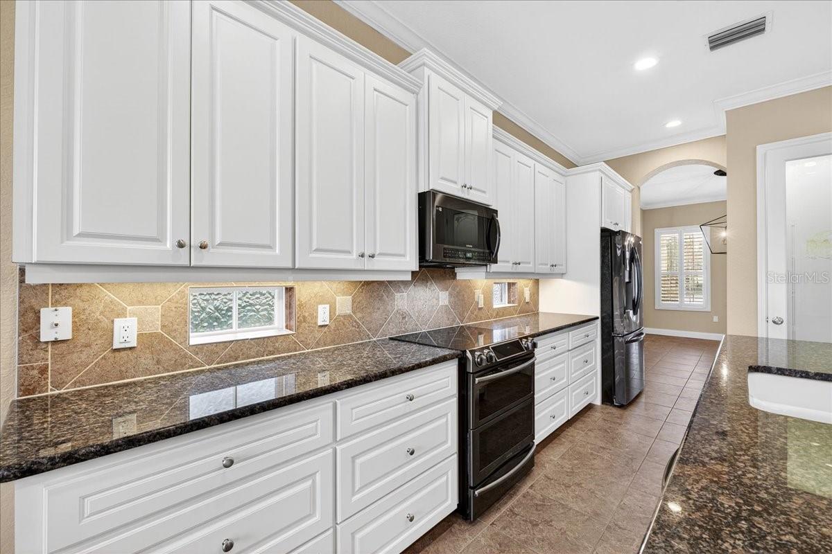 LAUREL GLEN PH 03 - Residential