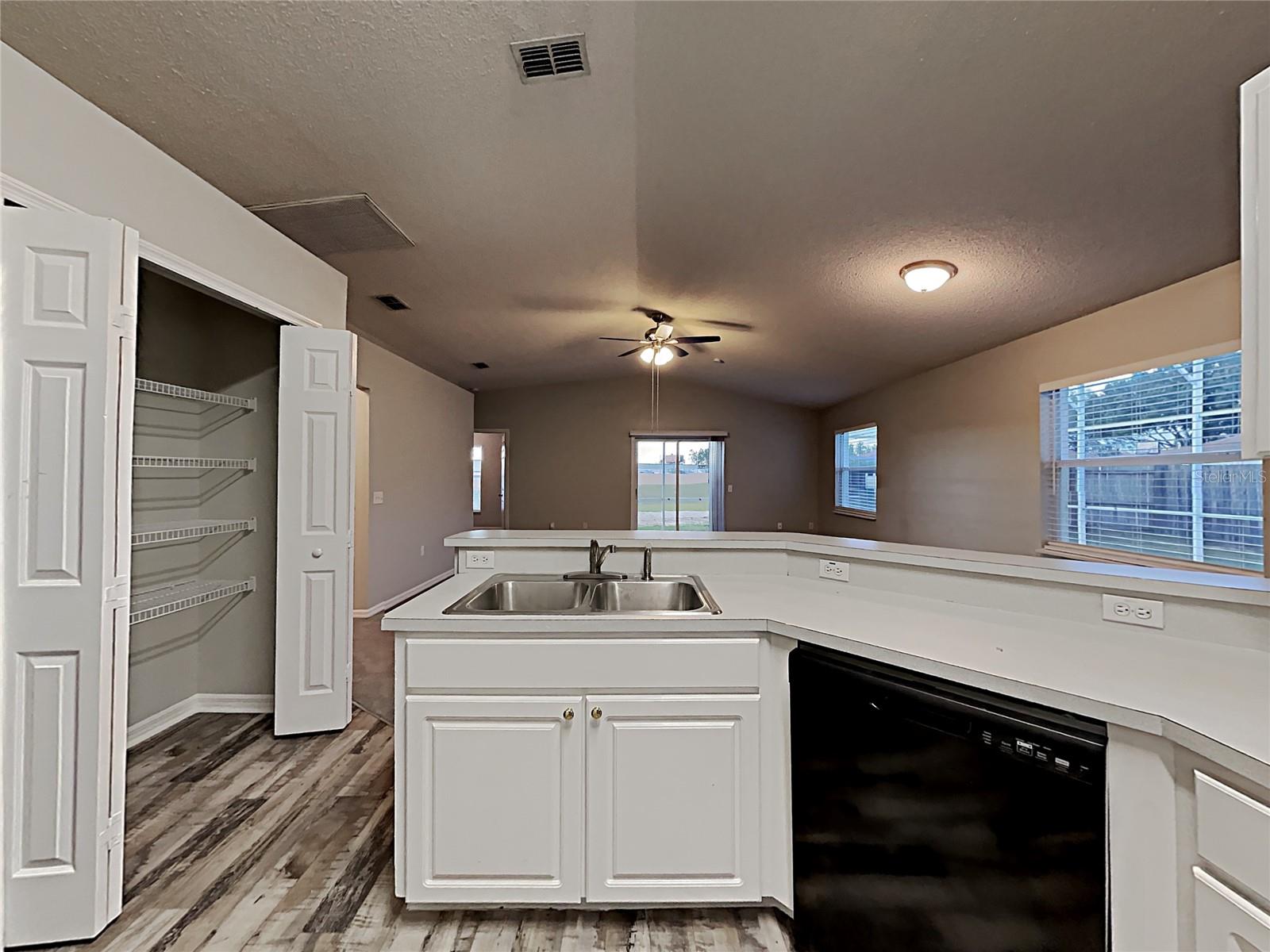 LOMA DEL SOL - Residential