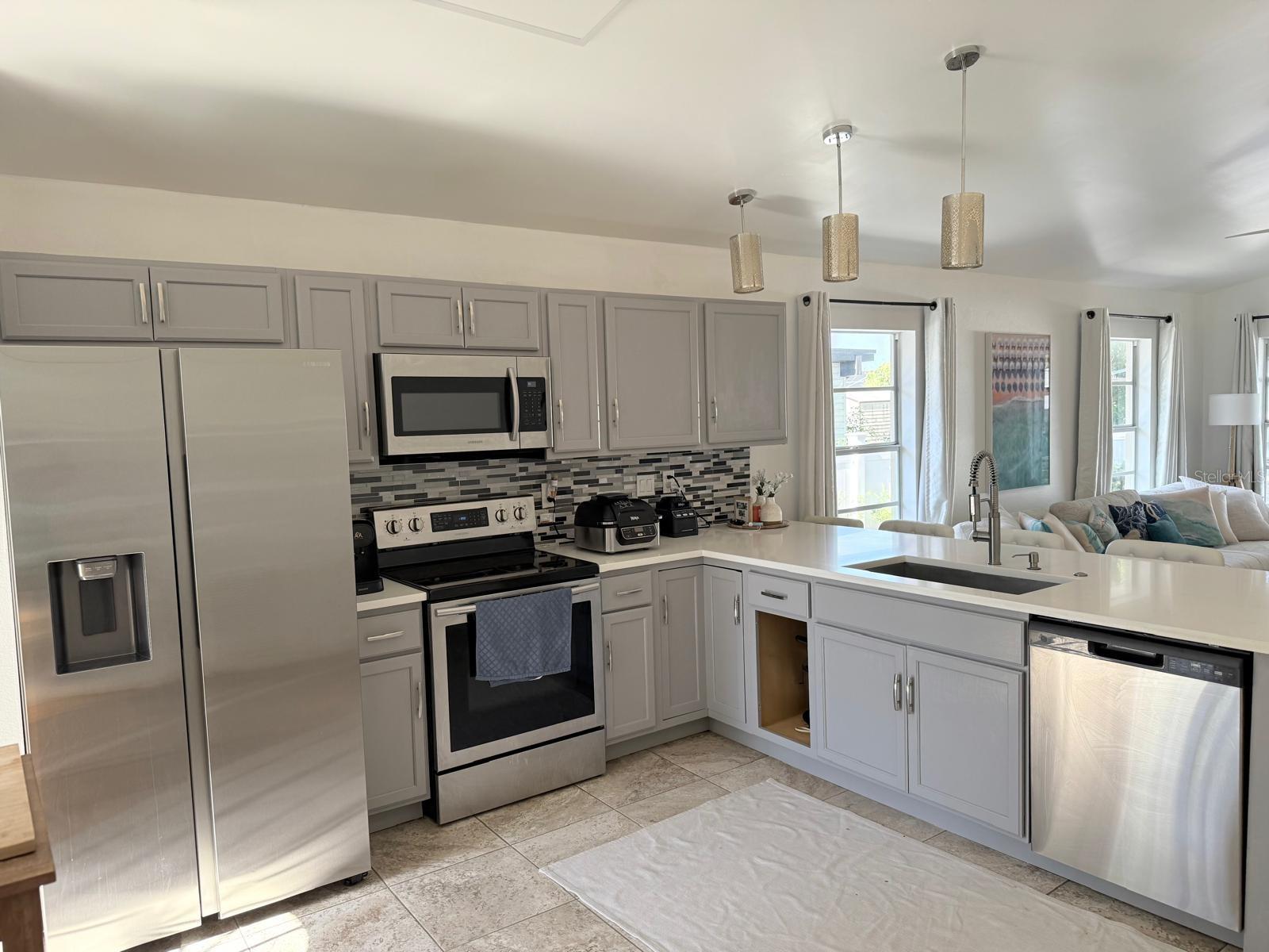 WEST COAST SUB - Residential Lease