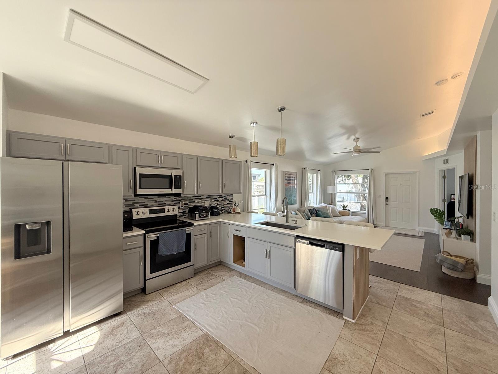 WEST COAST SUB - Residential Lease