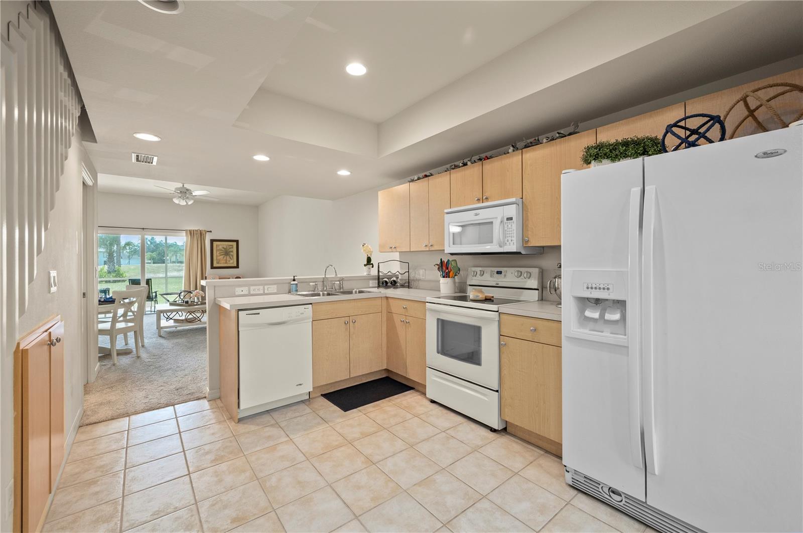 1236 RIO DE JANEIRO AVENUE 406