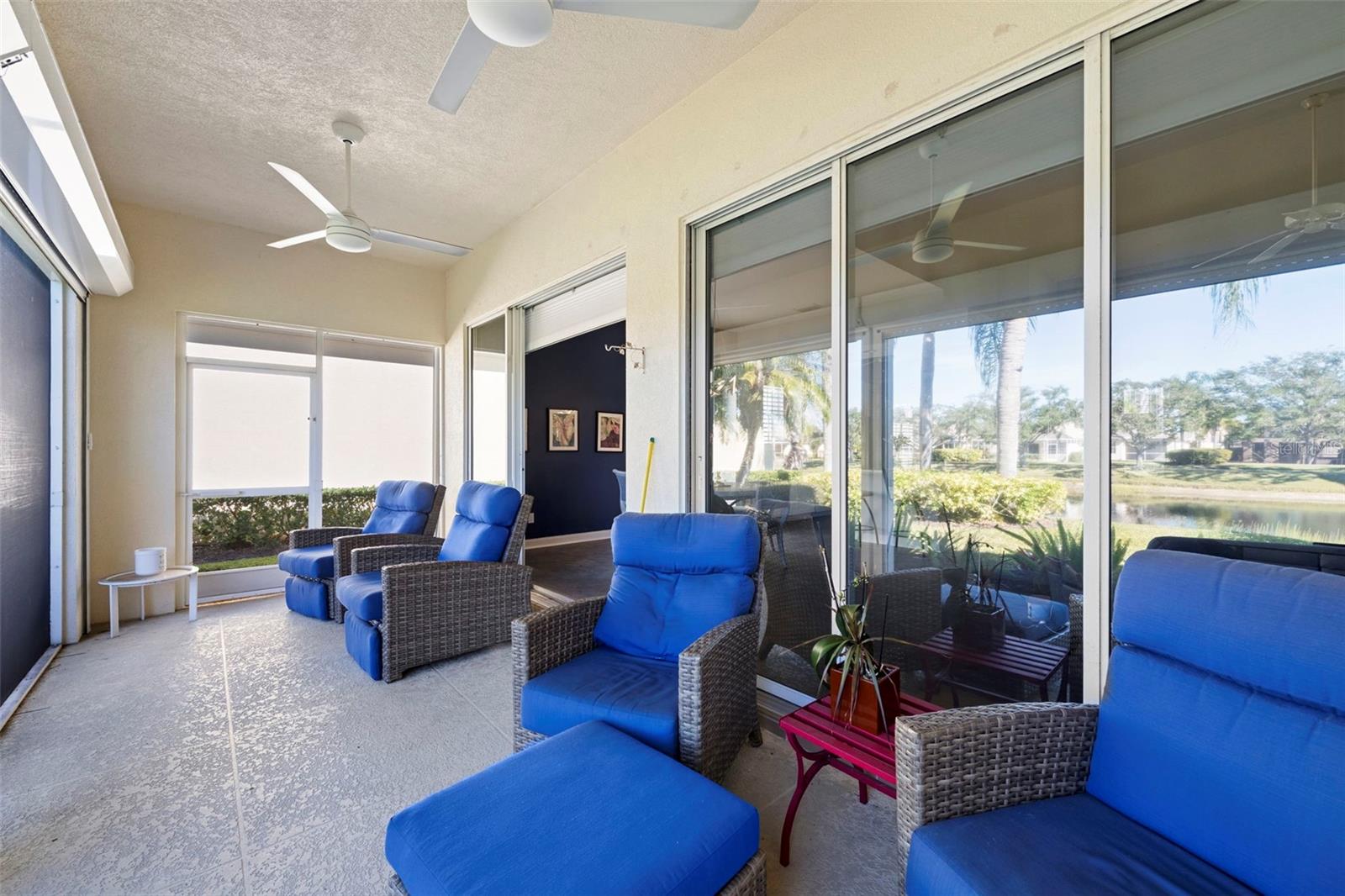 VILLAGEWALK - Residential