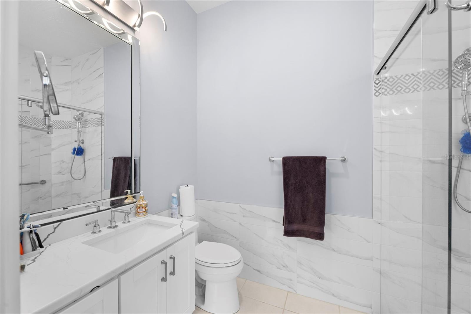 VILLAGEWALK - Residential