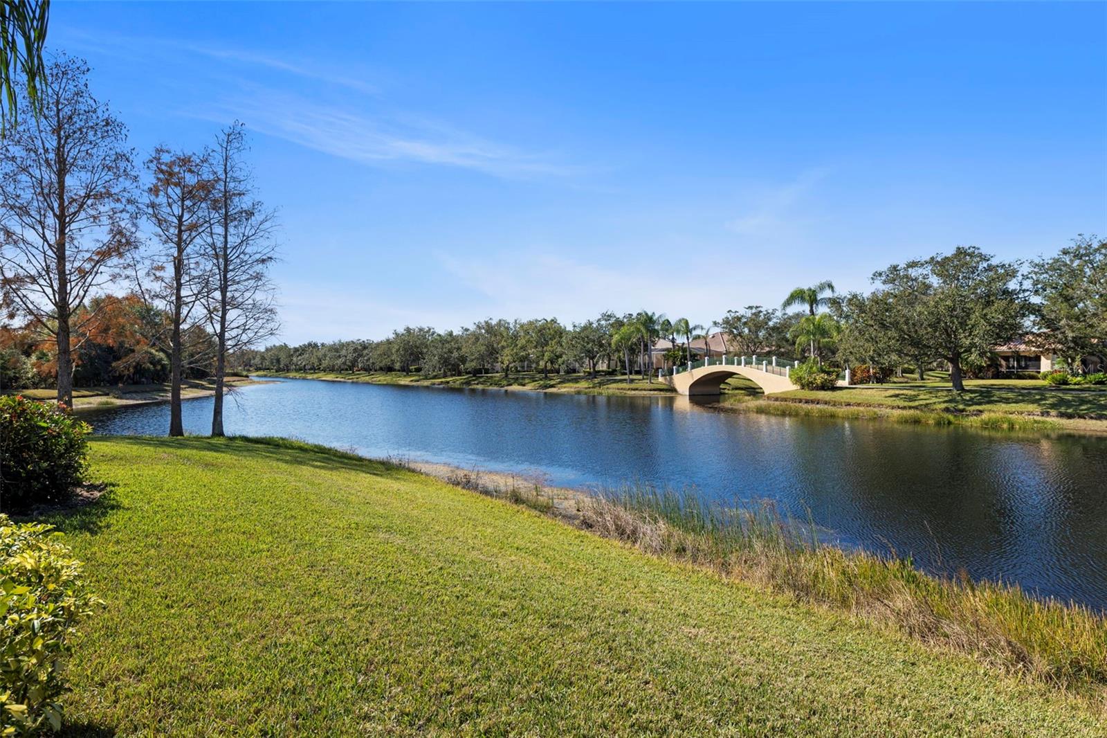 VILLAGEWALK - Residential