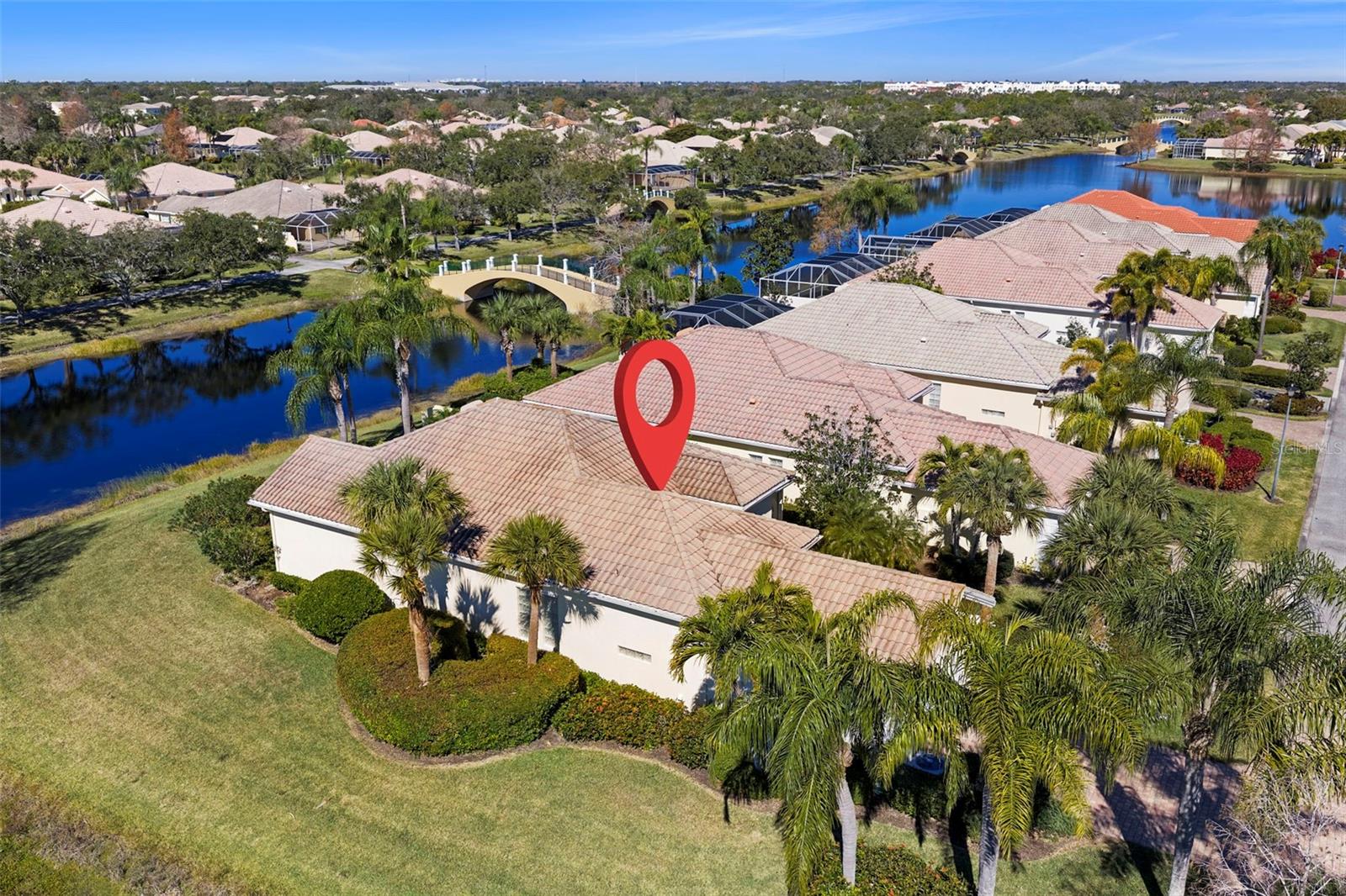 VILLAGEWALK - Residential