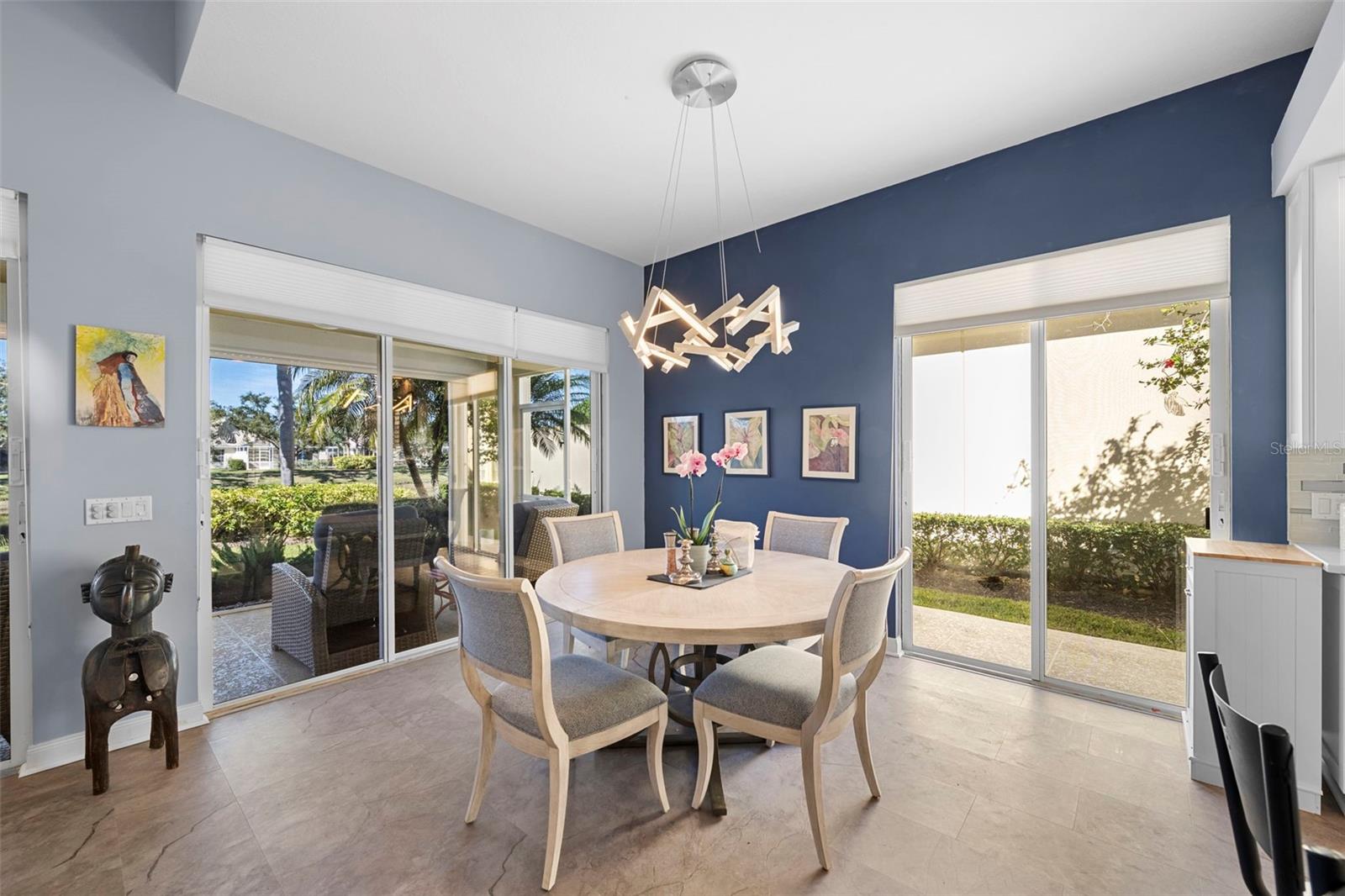 VILLAGEWALK - Residential