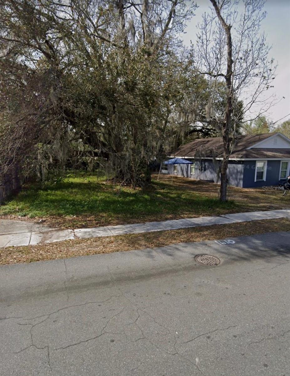 Lot is ready to build new home. Eveyrthing is approved by county for new build . plans and permit are ready and approved by county., or you can submit your own plans, you can use current builder on the permit or hire your own contractor. Seller also has 2 other lots available near by.