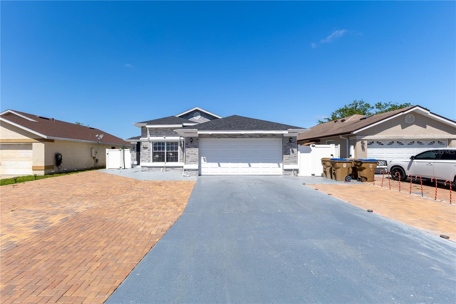 121 LOCHNESS LANE