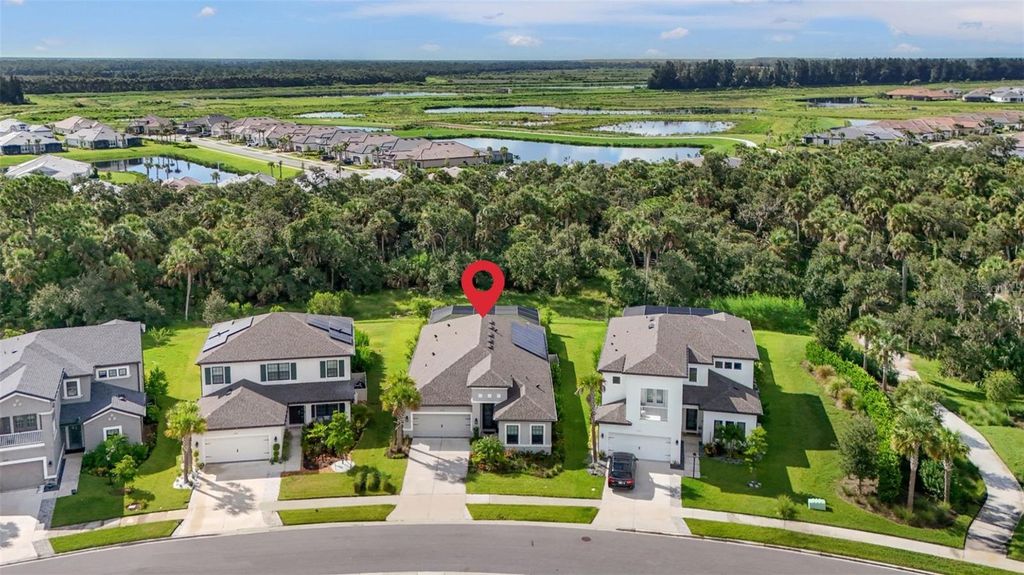 Photo of 10179 Milky Way Circle, Sarasota, FL 34241 (MLS # A4662756)