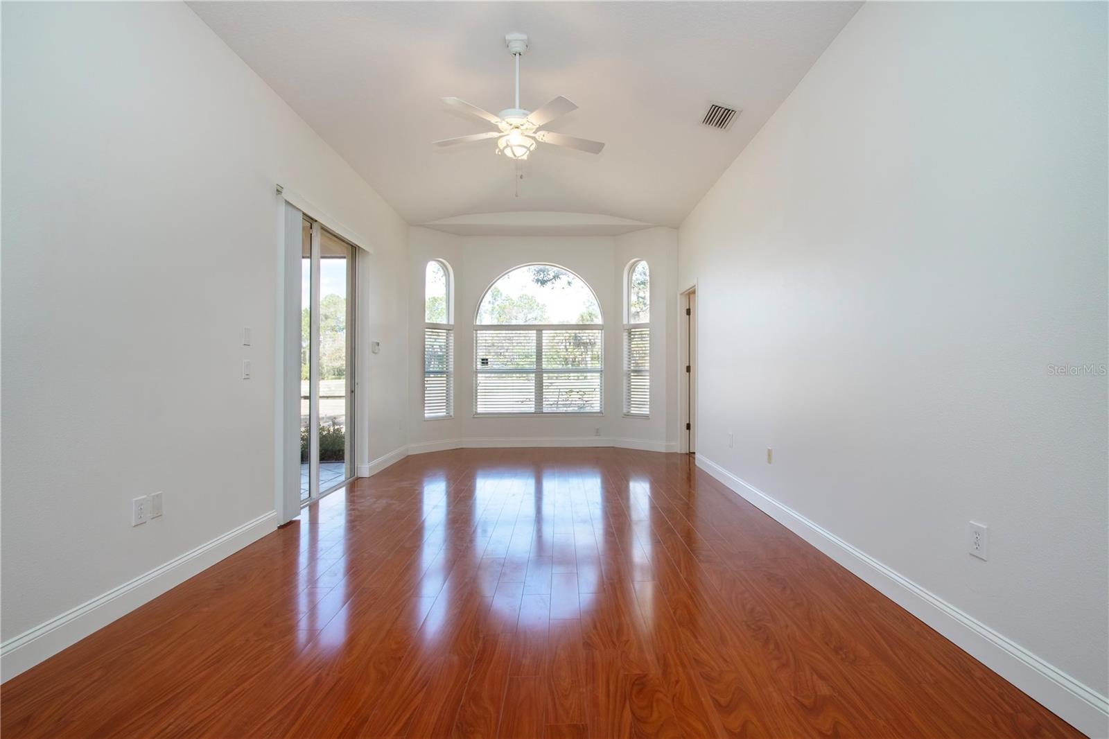 TARA PH III SUBPHASE F UNIT II - Residential