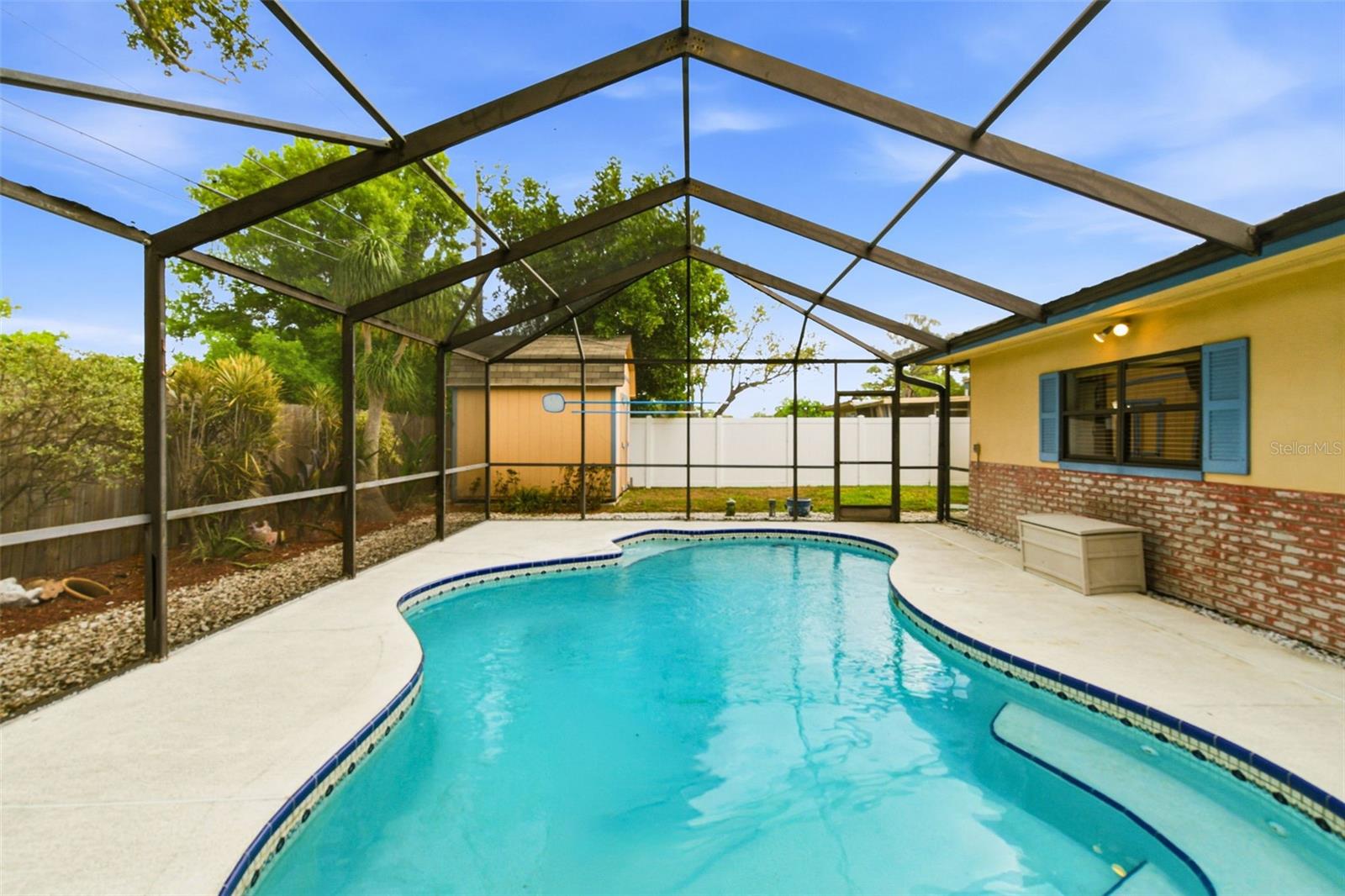 TEMPLE TERRACE - Residential