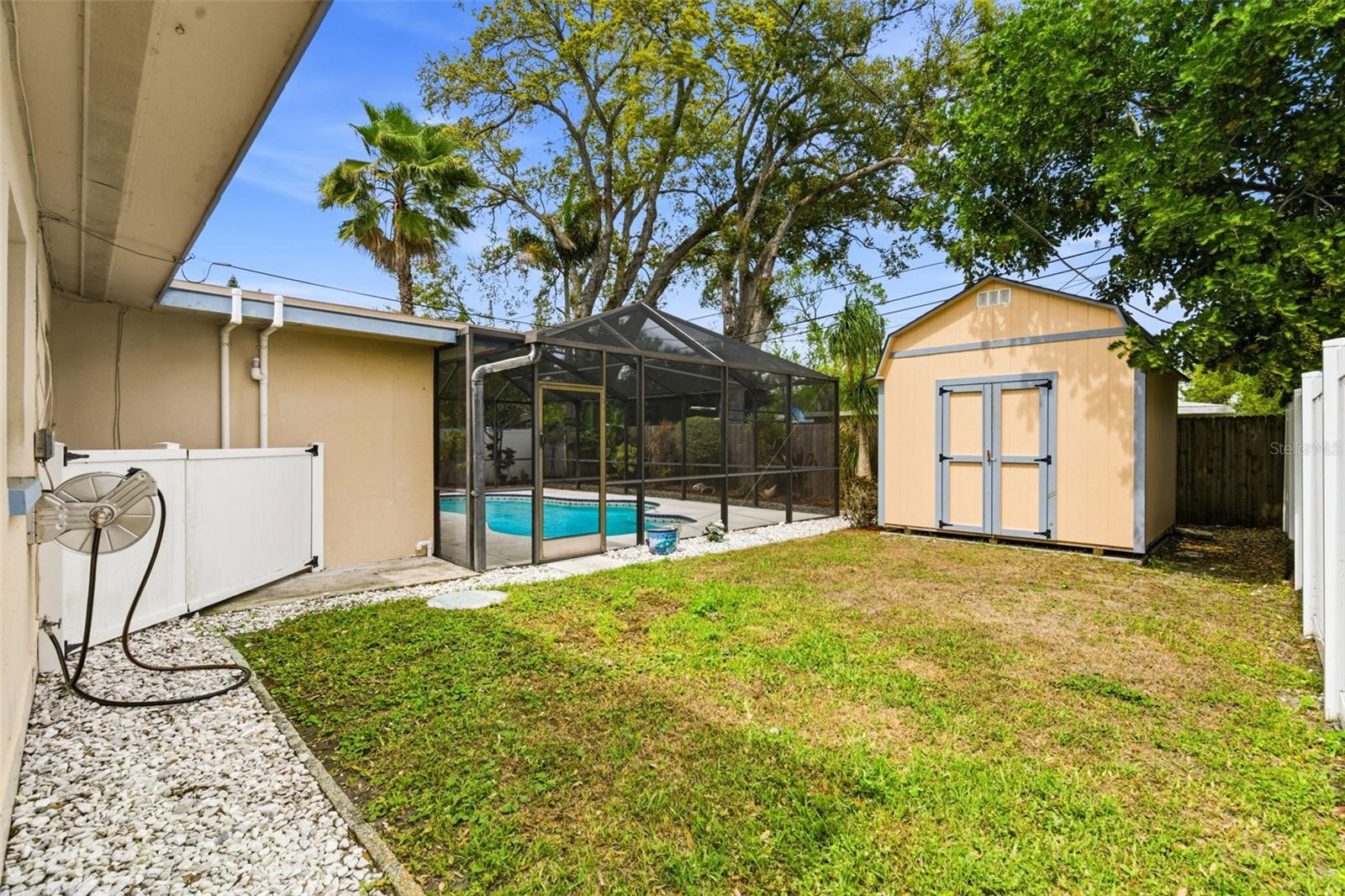 TEMPLE TERRACE - Residential