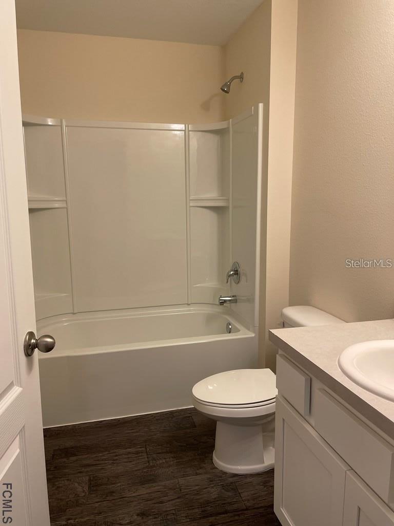 LEHIGH WOODS - Residential