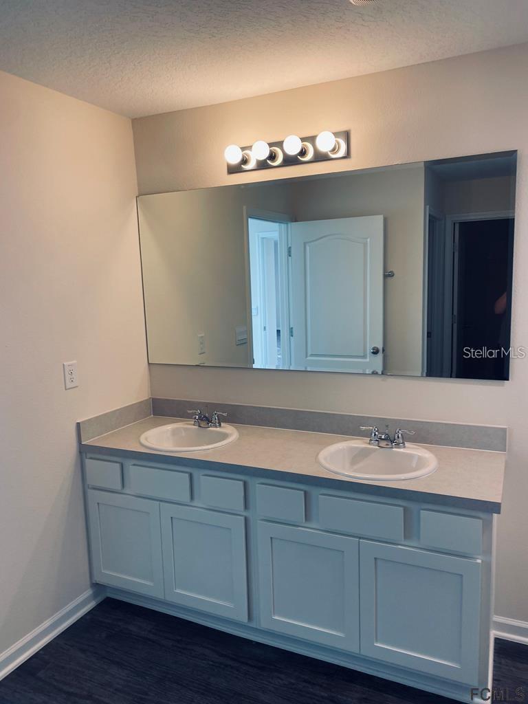 LEHIGH WOODS - Residential