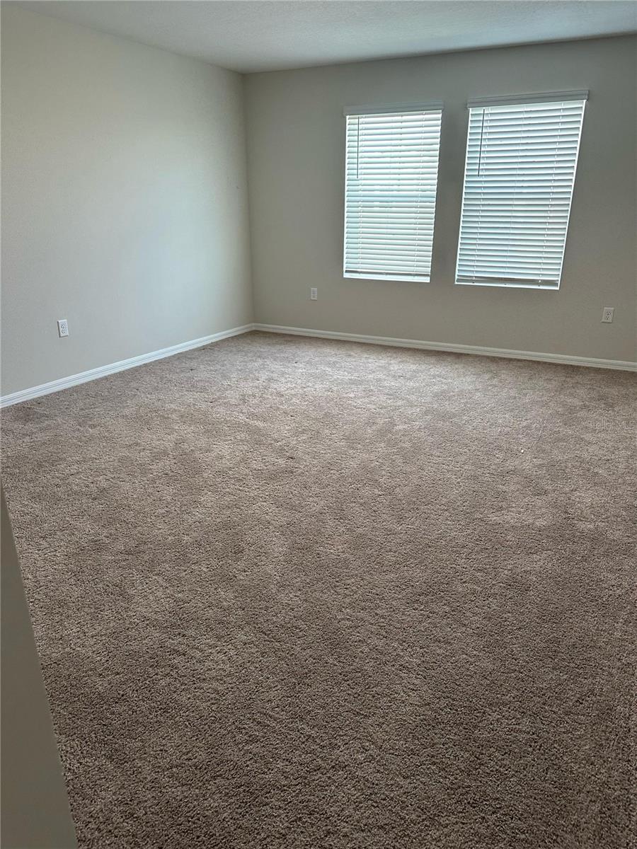 BRADBURY CRK PH I - Residential Lease