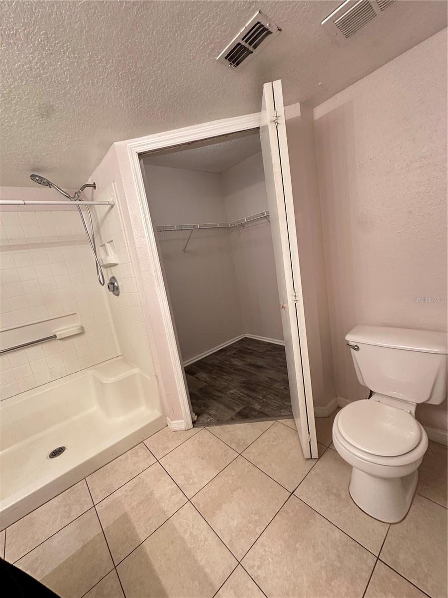 BELMONT/PK CENTRAL CONDO - Residential