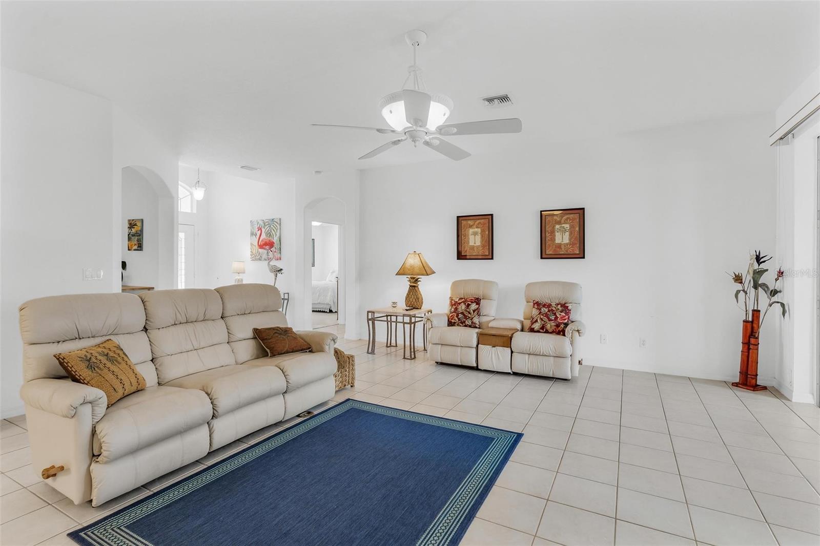 TAVARES ROYAL HARBOR PH 03 LT 350 ORB 02 - Residential