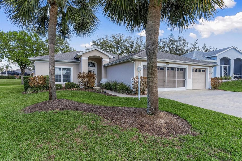 Photo of 5380 Charleston Avenue, Tavares, FL 32778 (MLS # G5109448)