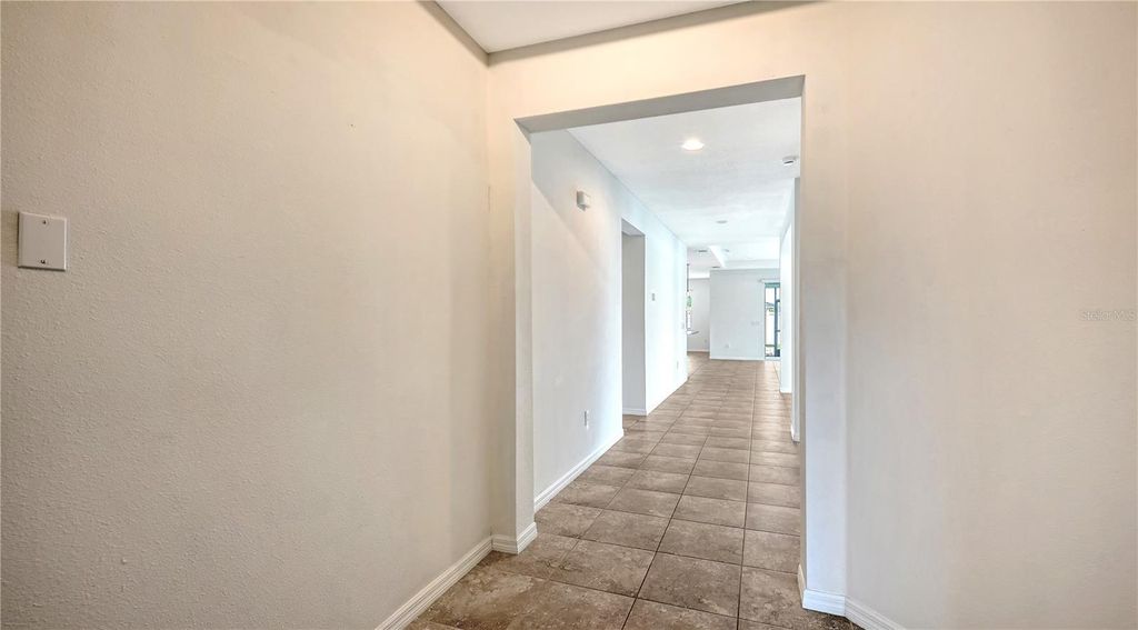 Photo of 15127 Las Olas Place, Bradenton, FL 34212 (MLS # A4700033)