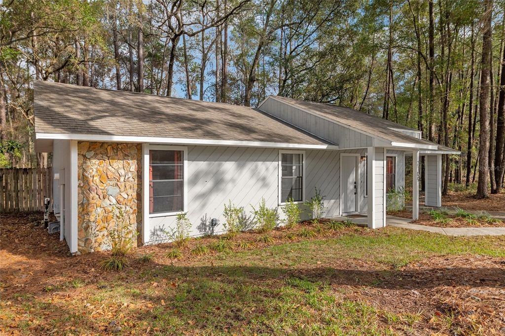 Photo of 3109 NW 75th Terrace, Gainesville, FL 32606 (MLS # GC537391)