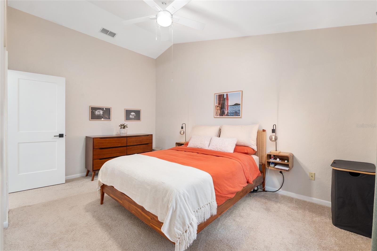 THE VILLAGES OF SANTA FE PH 2 - Residential