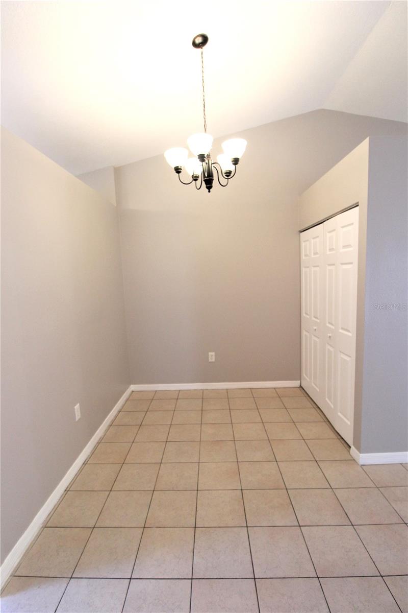 CRESTLINE - Residential Lease
