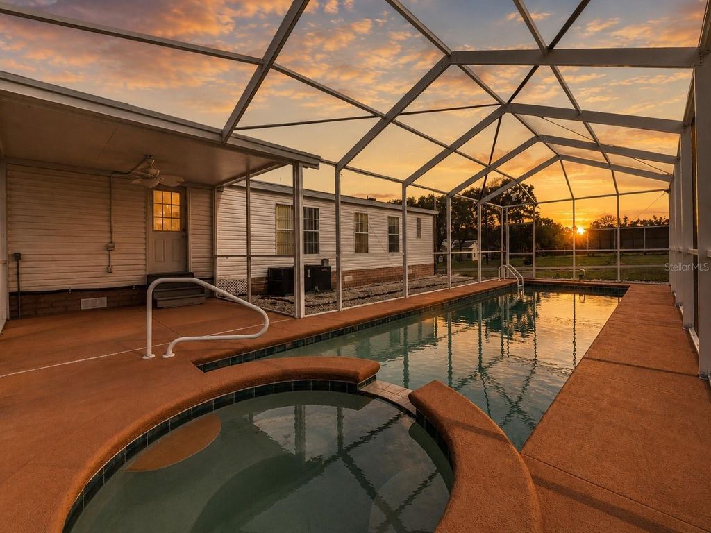 Photo of 8020 Grant Street, Brooksville, FL 34613 (MLS # W7887107)