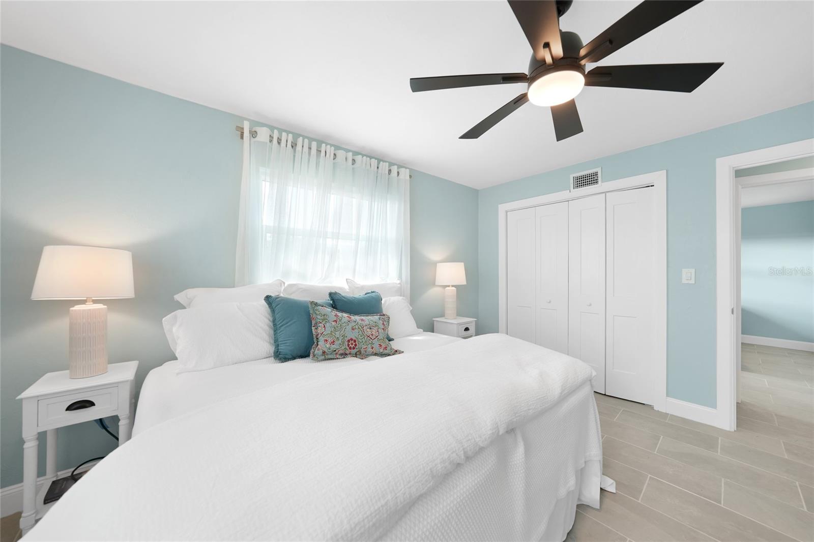 ROTONDA WEST OAKLAND HILLS - Residential