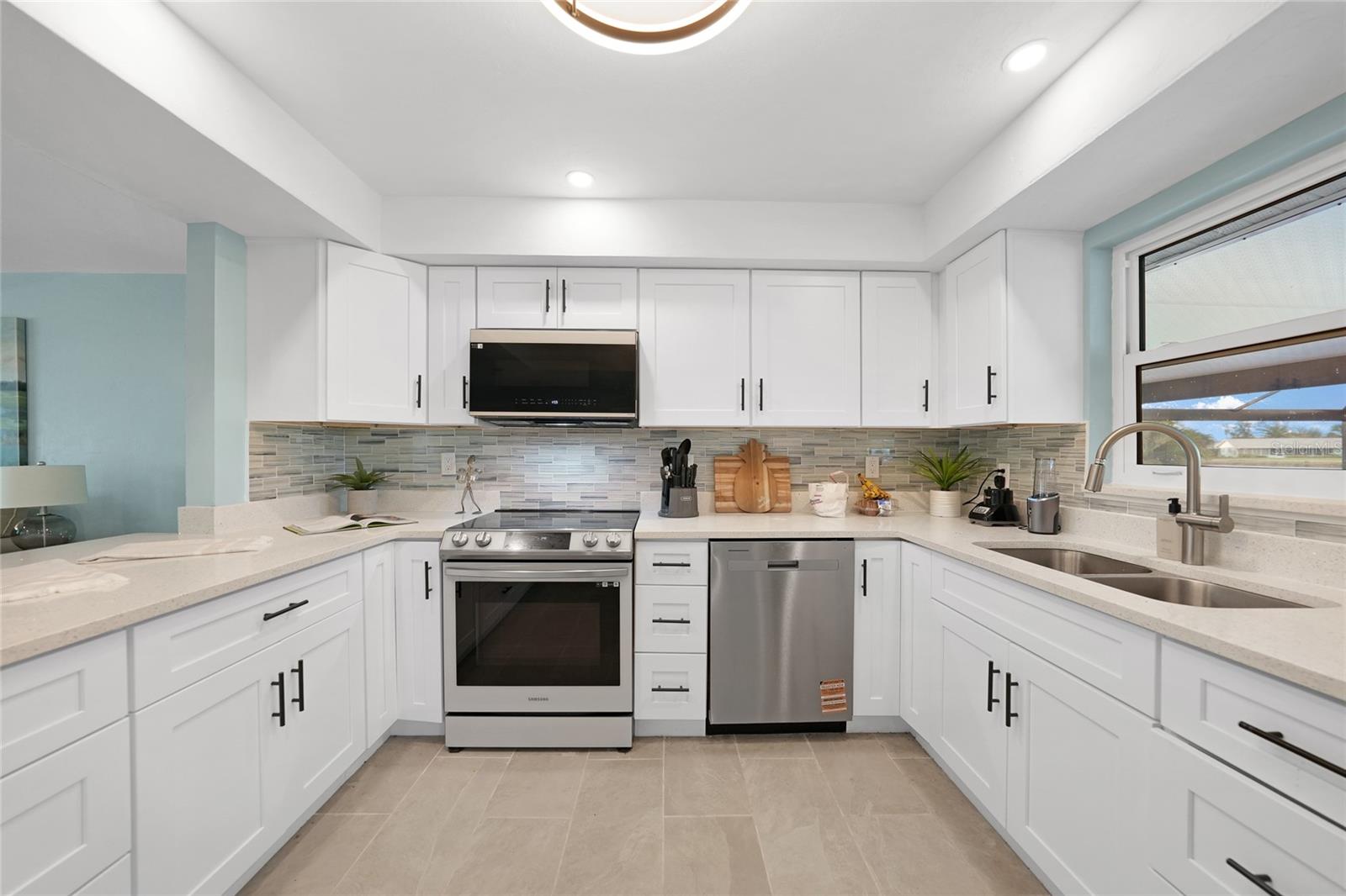 ROTONDA WEST OAKLAND HILLS - Residential