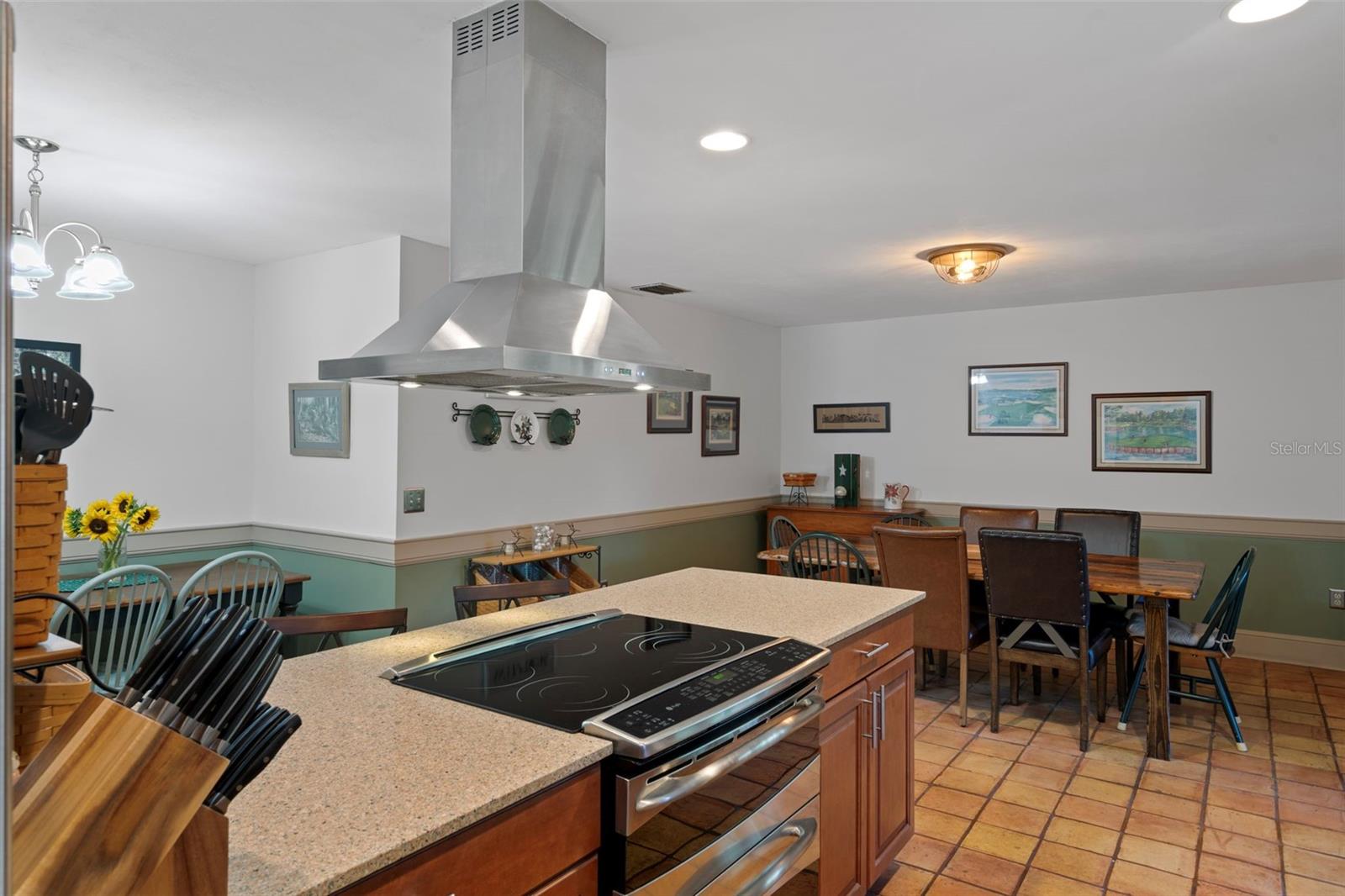 QUAIL RUN ESTATES - Residential