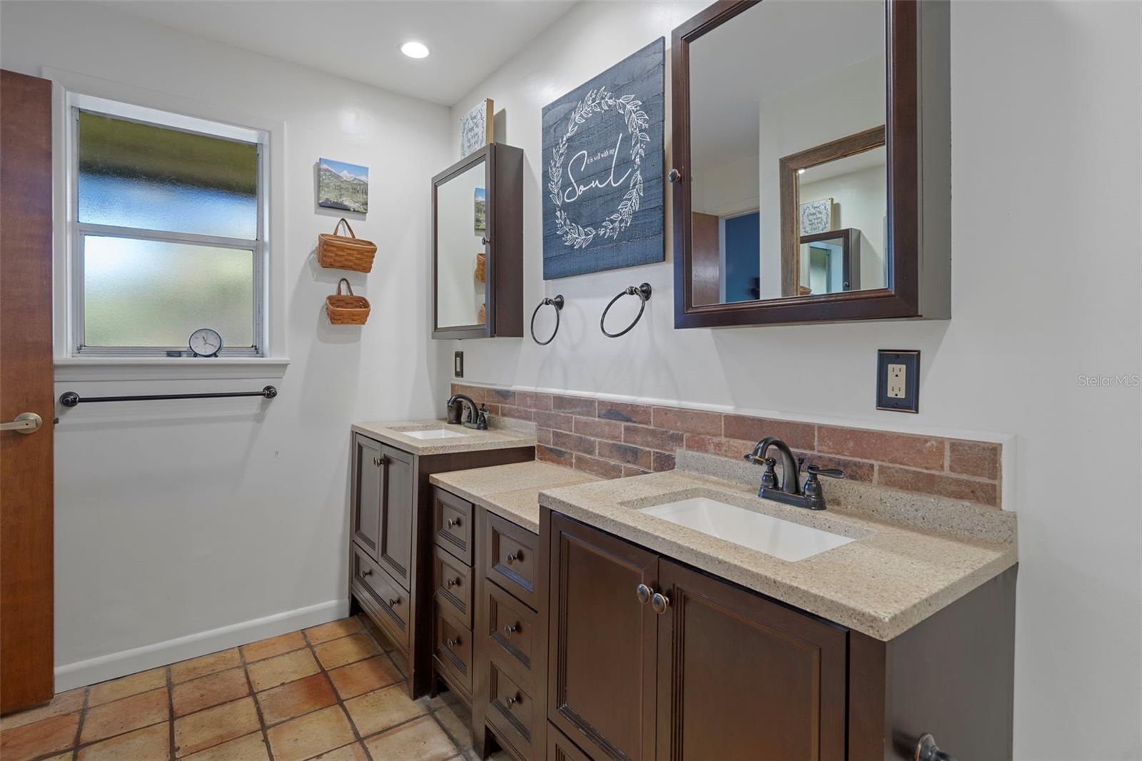 QUAIL RUN ESTATES - Residential