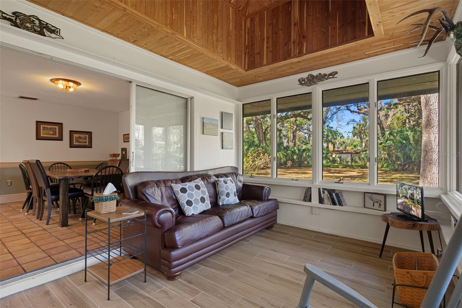 QUAIL RUN ESTATES - Residential