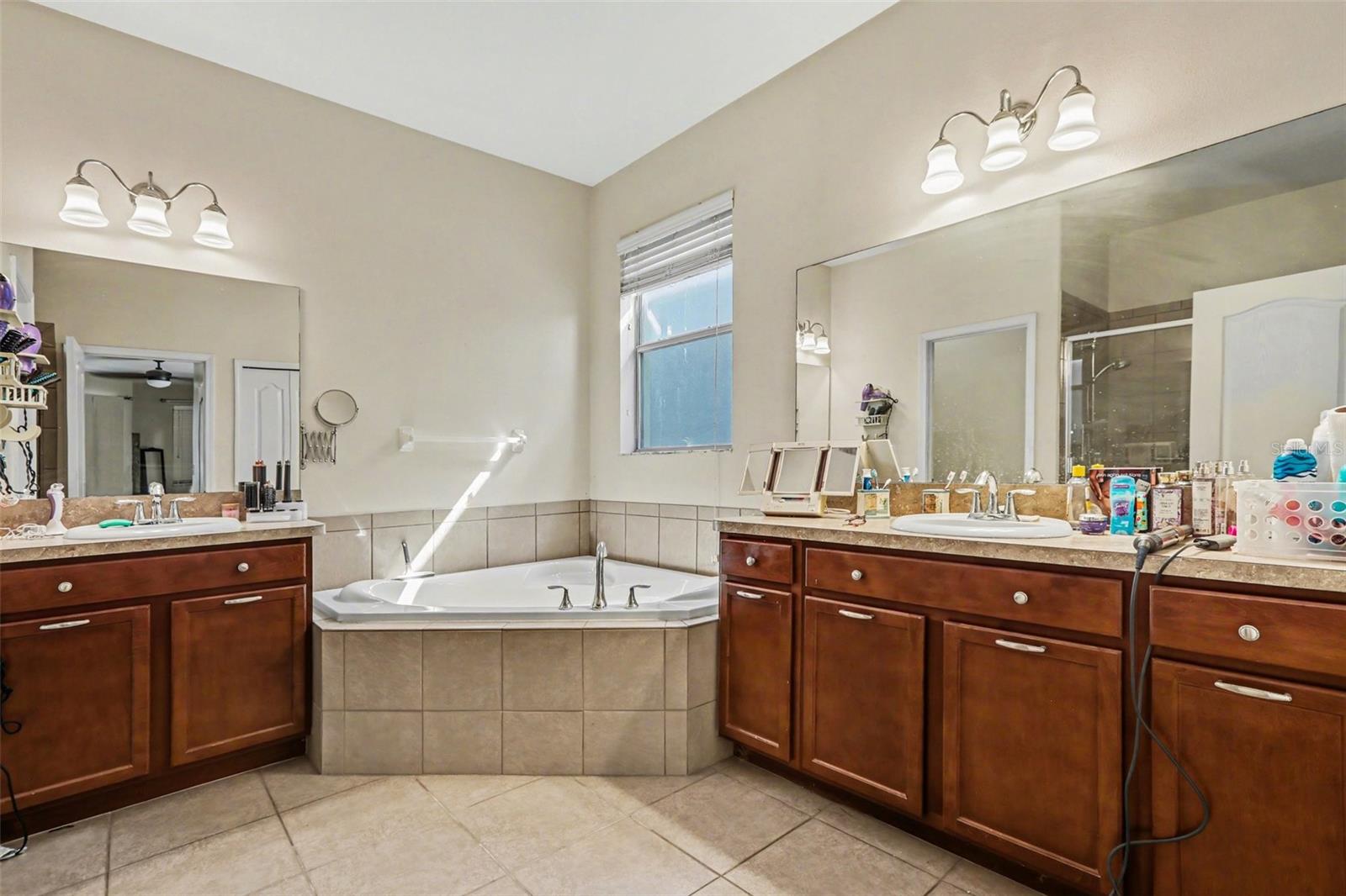 RIVER BEND PH 1B - Residential