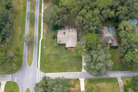 A home in DELAND