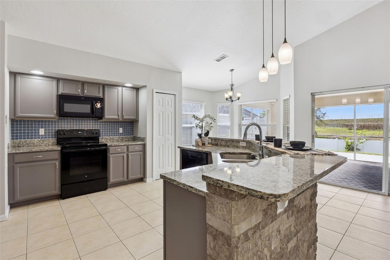 GREEN TREE/WEST HAVEN PH 2 - Residential