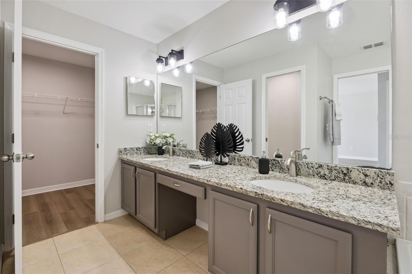 GREEN TREE/WEST HAVEN PH 2 - Residential