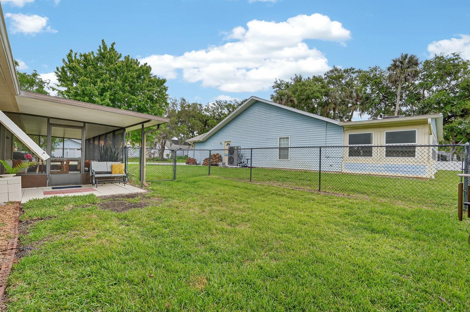 LONE OAK UNIT 01 - Residential