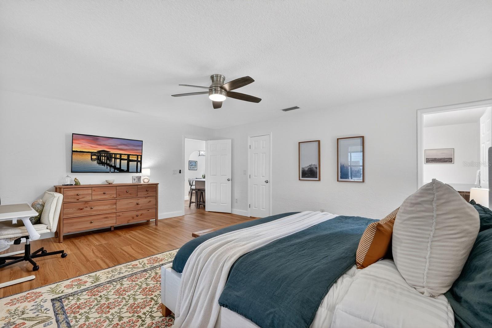 LONE OAK UNIT 01 - Residential