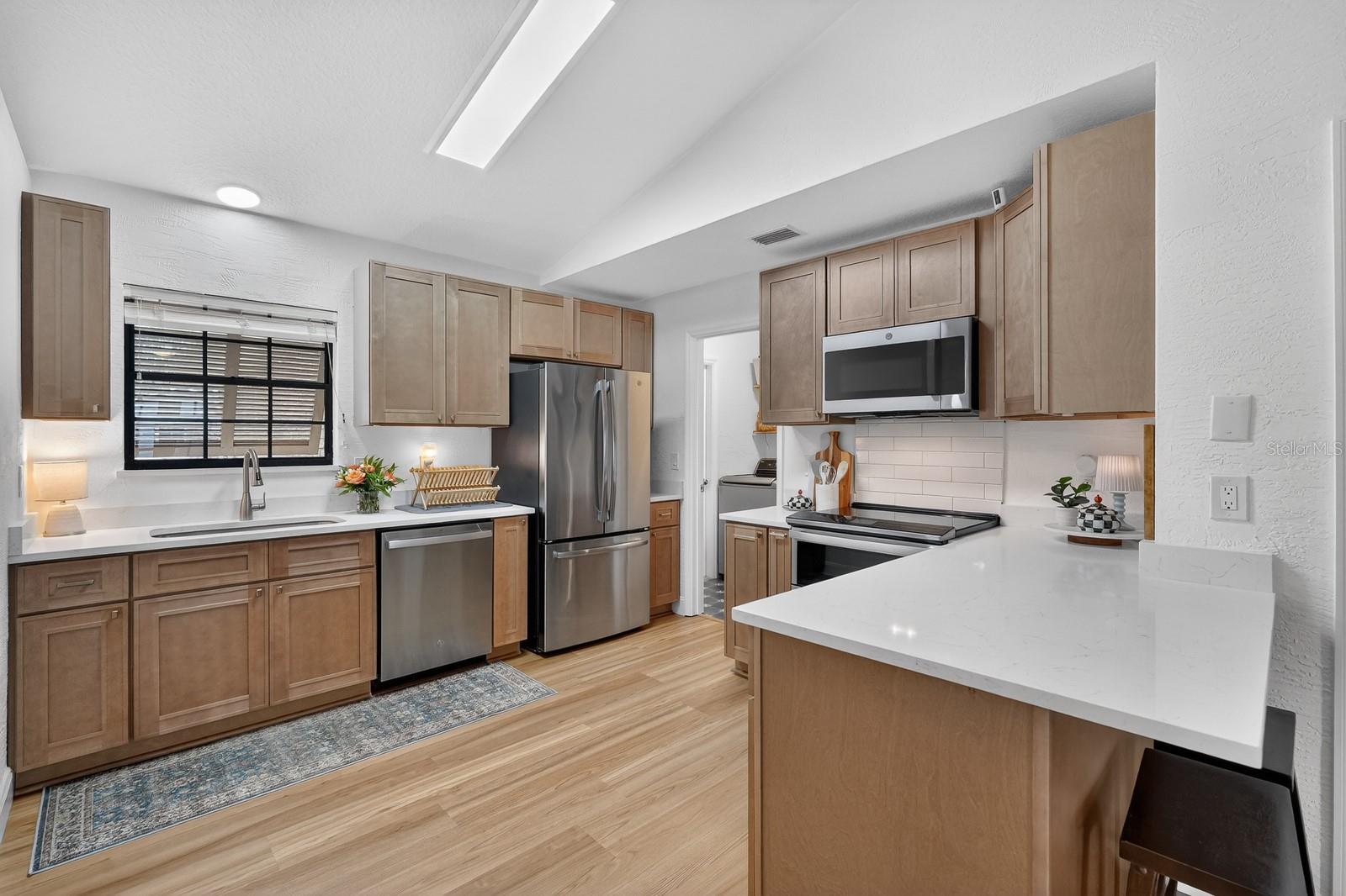 LONE OAK UNIT 01 - Residential