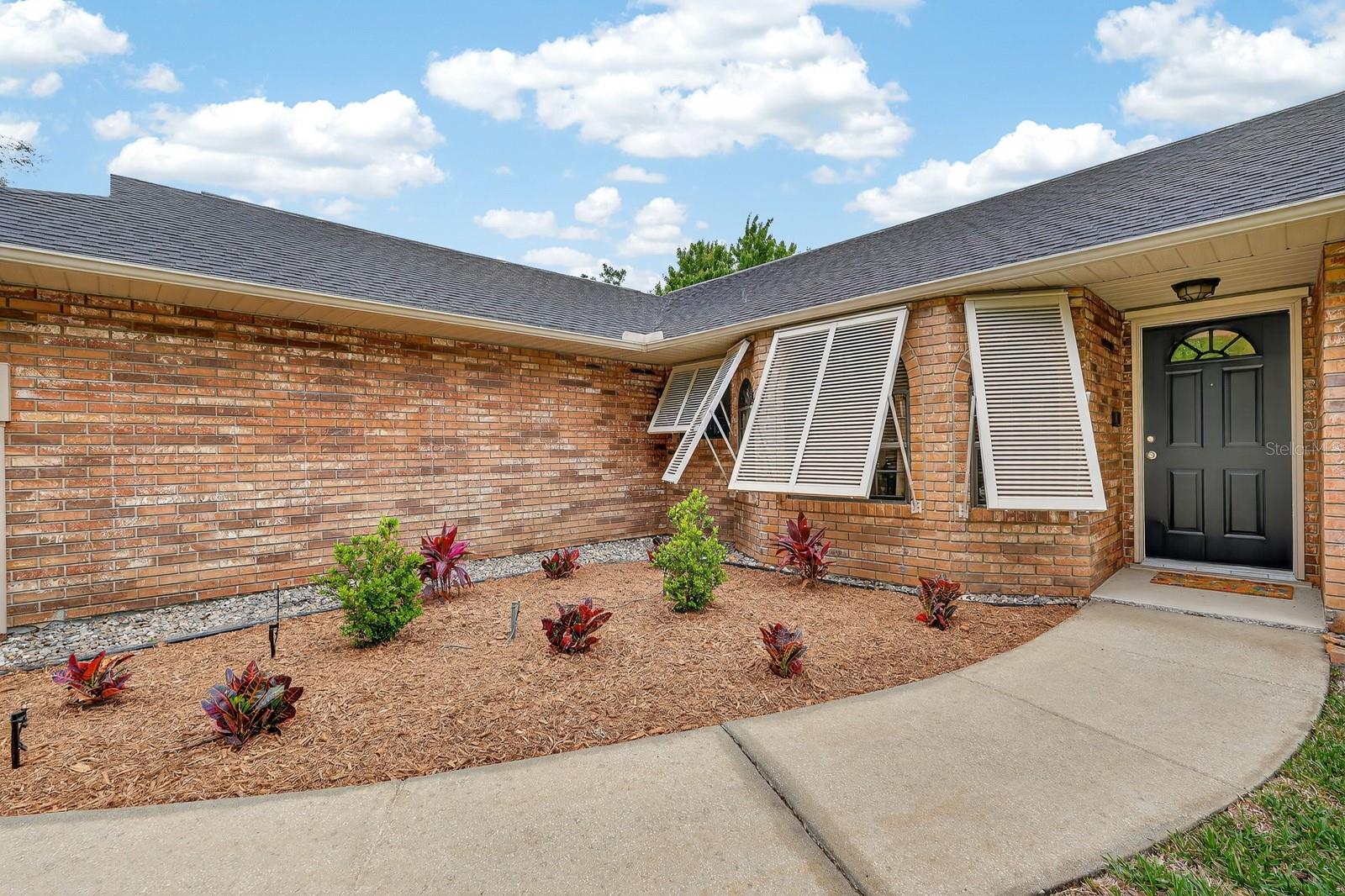 LONE OAK UNIT 01 - Residential