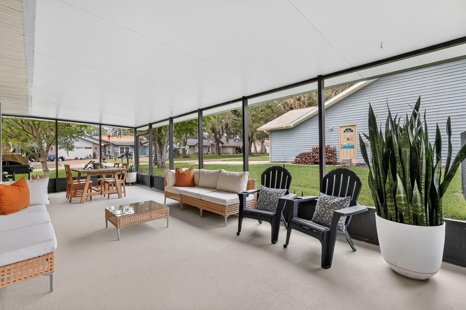 LONE OAK UNIT 01 - Residential