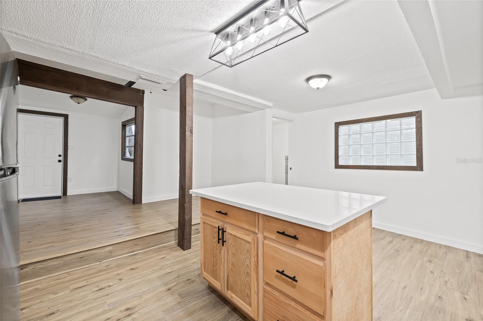 MOON LAKE ESTATES - Residential