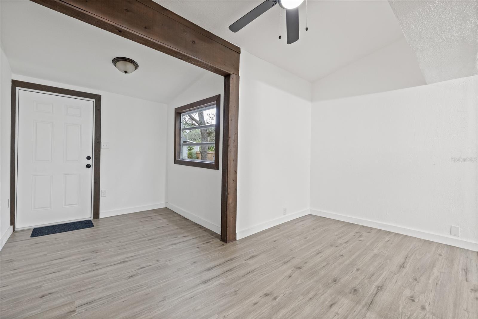 MOON LAKE ESTATES - Residential