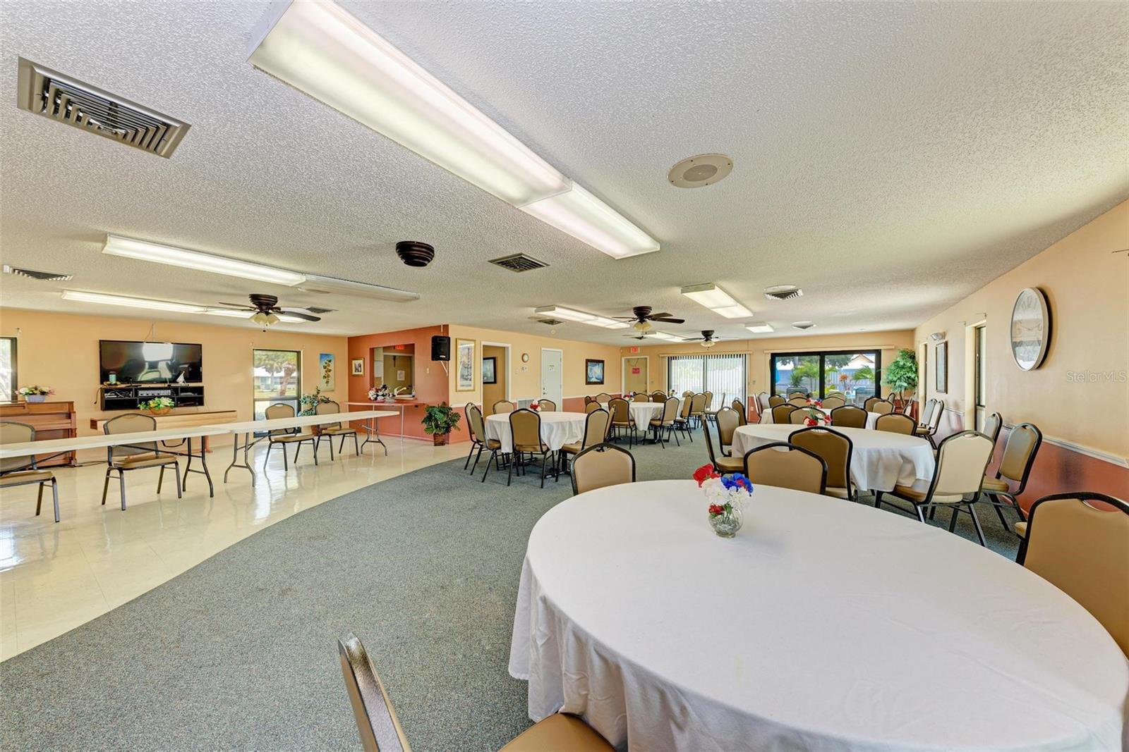 HOURGLASS LAKES PH 2 - Residential