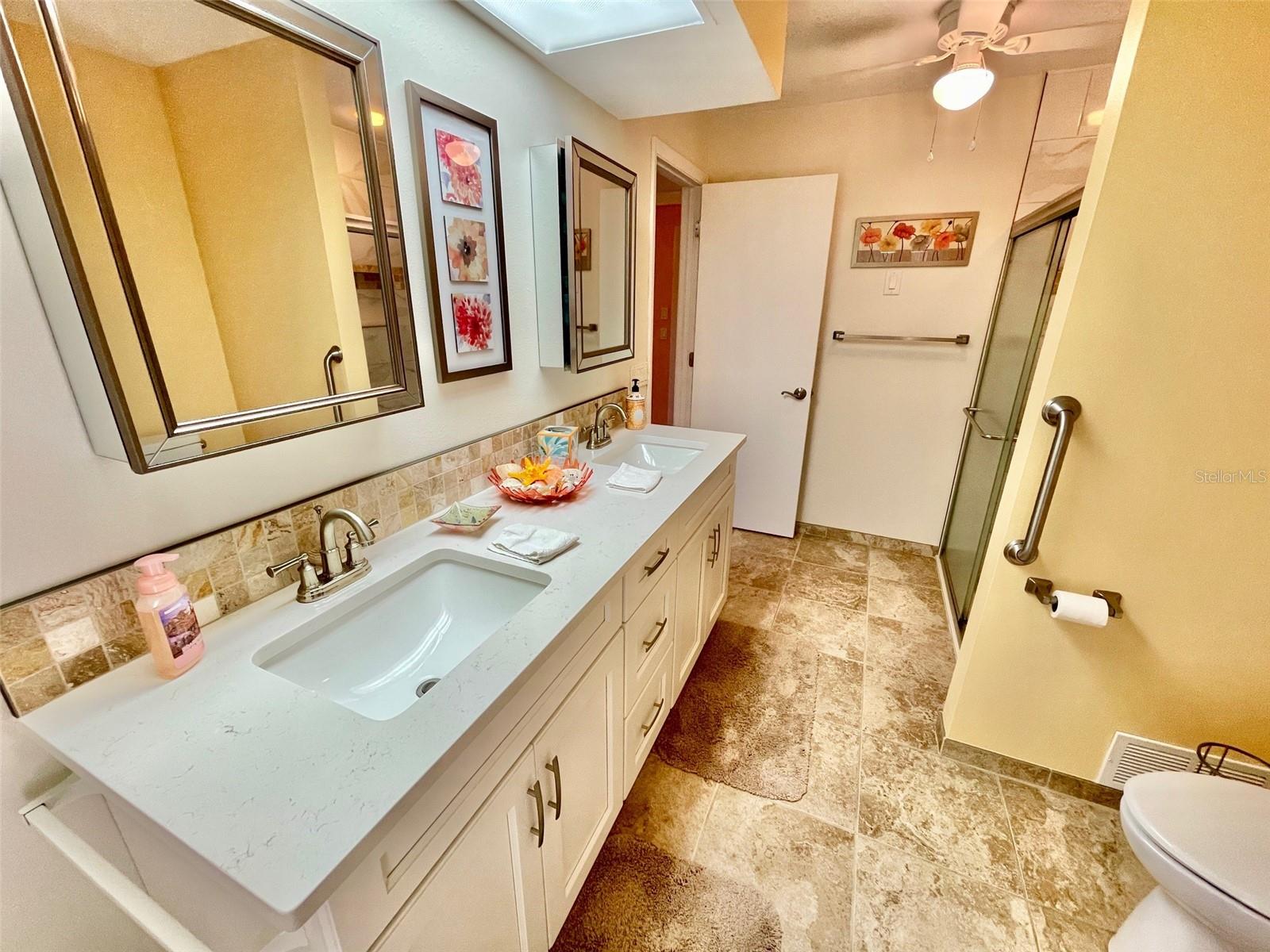 HOURGLASS LAKES PH 2 - Residential