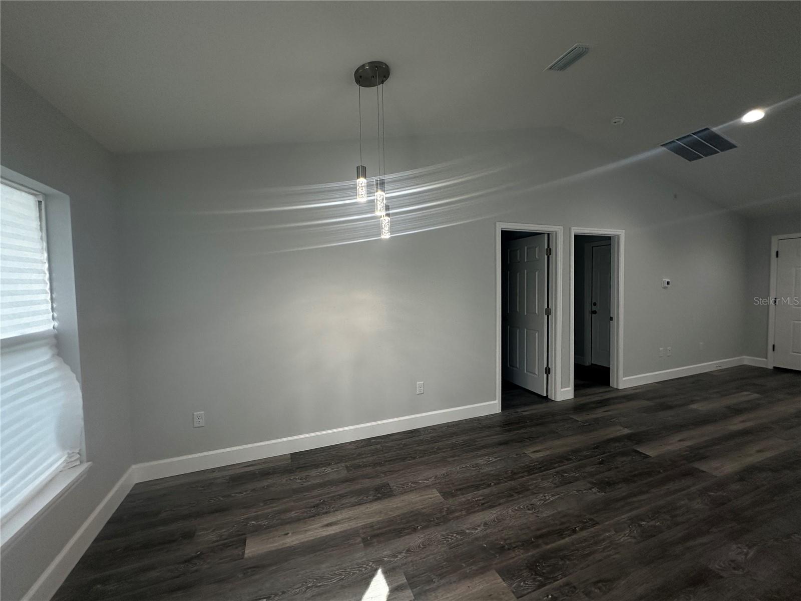 ROLLING RANCH ESTATES - Residential Lease