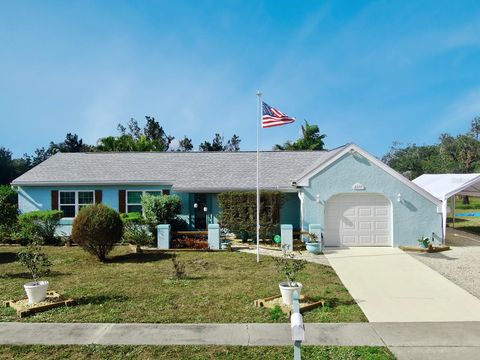 A home in NORTH PORT